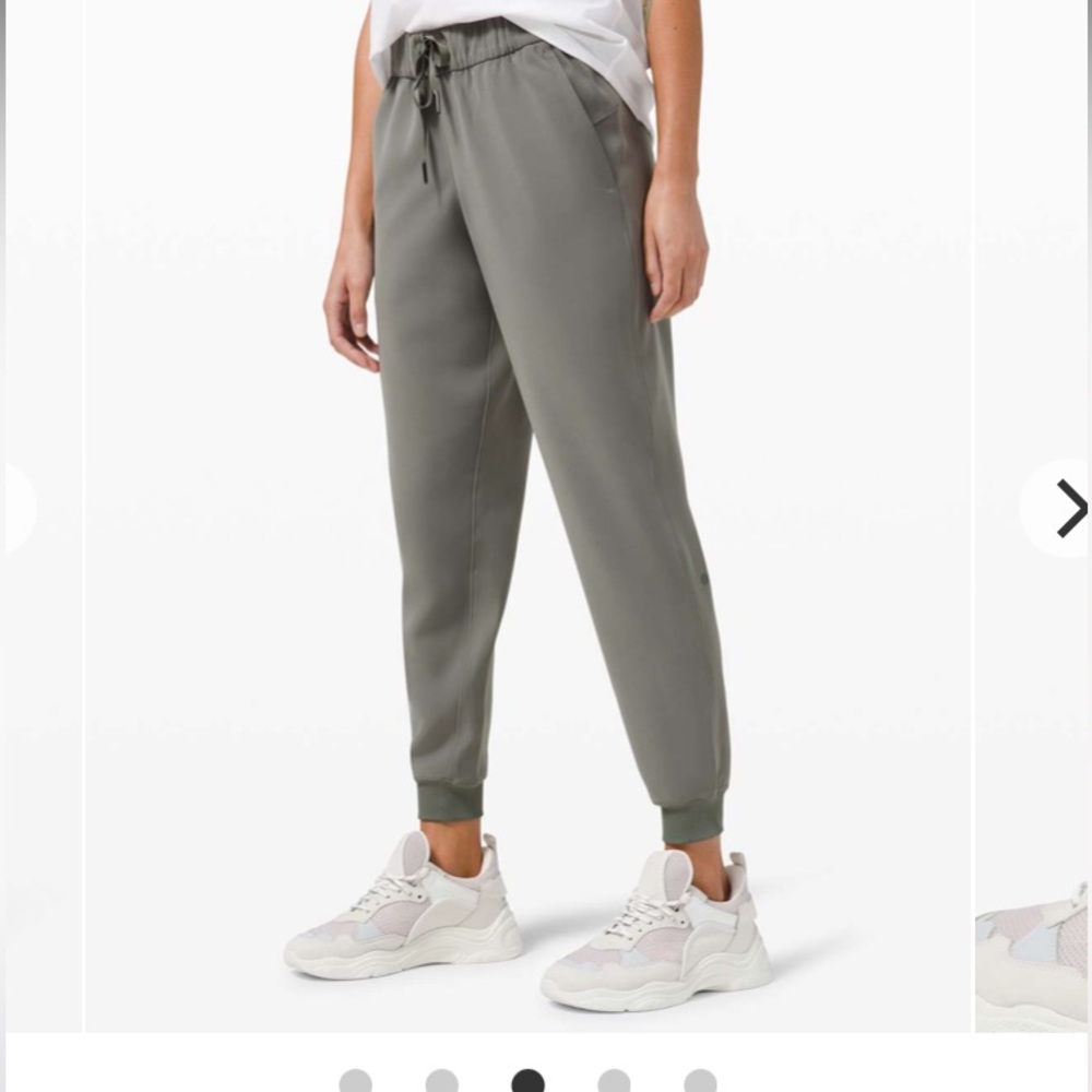 🐲💙 Lululemon on the fly joggers women 6